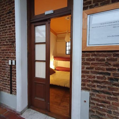 Rayuela Hostel Buenos Aires Exterior photo